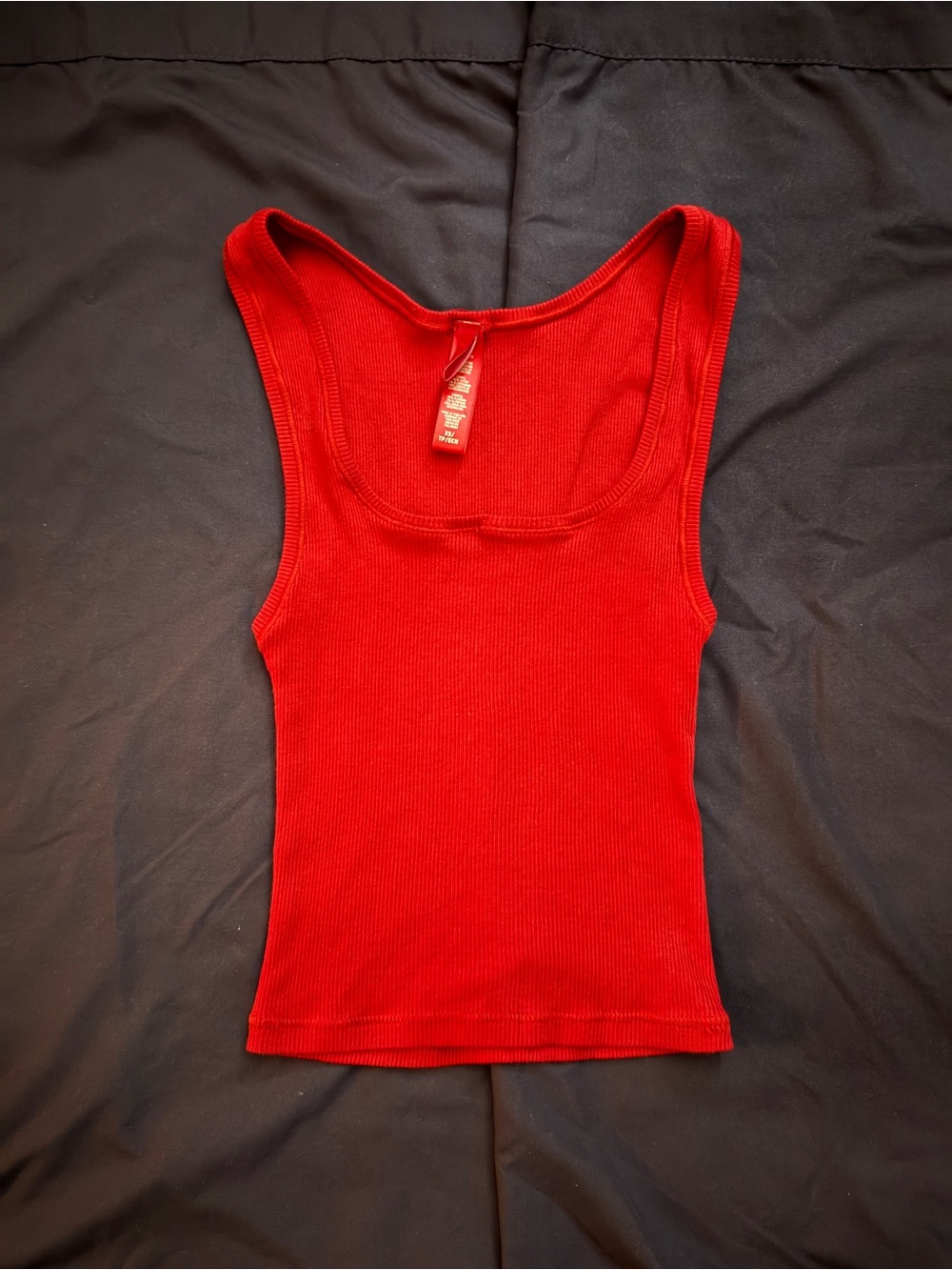 Red Ribbed Cropped Tank Top - Women